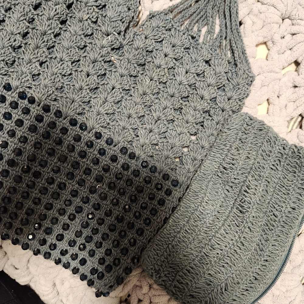 Nwot Free people studded Drawstring crochet bag with extra pouch - Picture 5 of 15